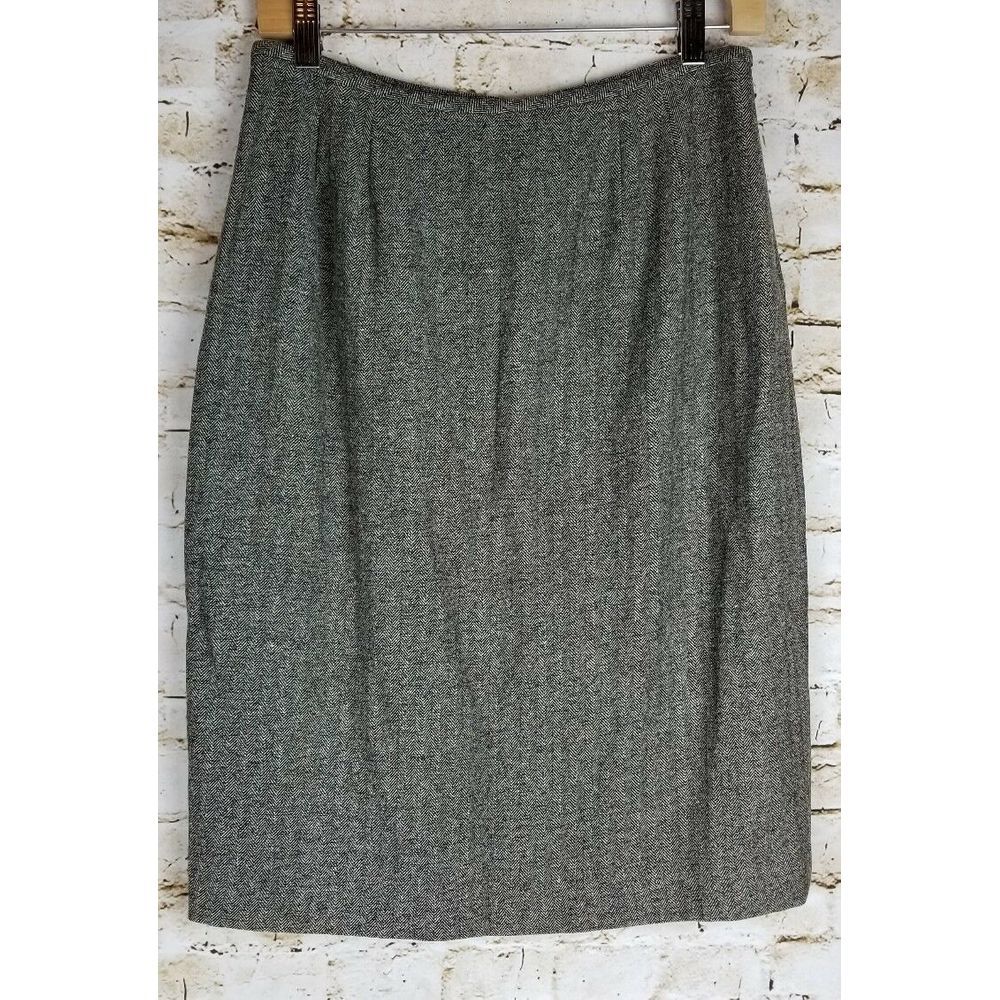 Larry Levine for Dressbarn Size 8 Gray Tweed Skirt